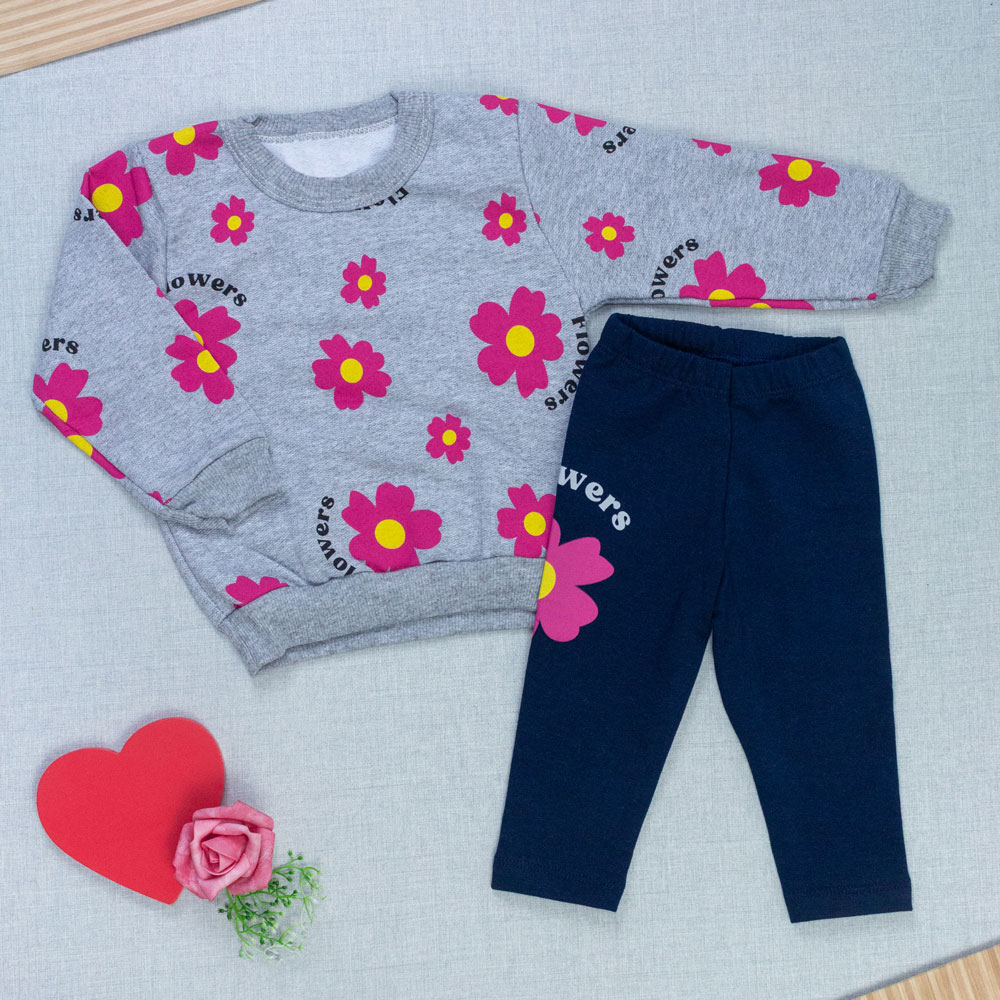 Conjunto Bebê Menina Em Moletom Estampado...