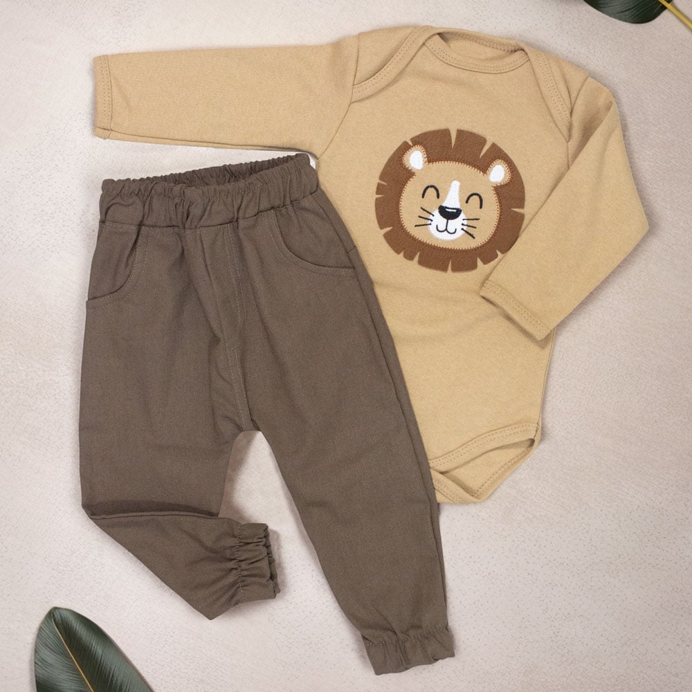Conjunto Leão Para Bebê: Body Avelã E Cal...